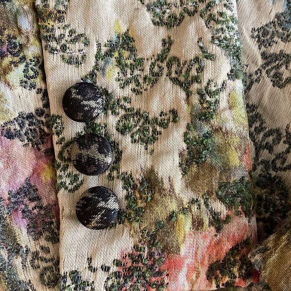 Renee DuMarr Women’s Floral Embroidered Fitted Blazer w/Animal Print Collar. - Picture 7 of 10